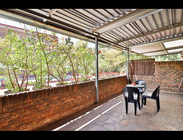 1.5 BEDROOM FLAT SOLD IN WAVERLEY